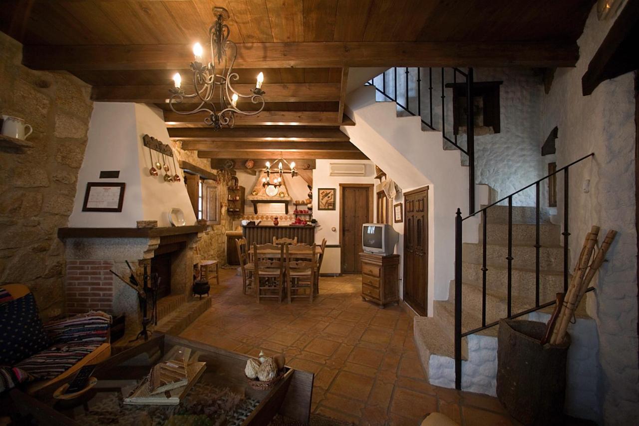 Casa Rural Margarita I มอนตันเชซ ภายนอก รูปภาพ